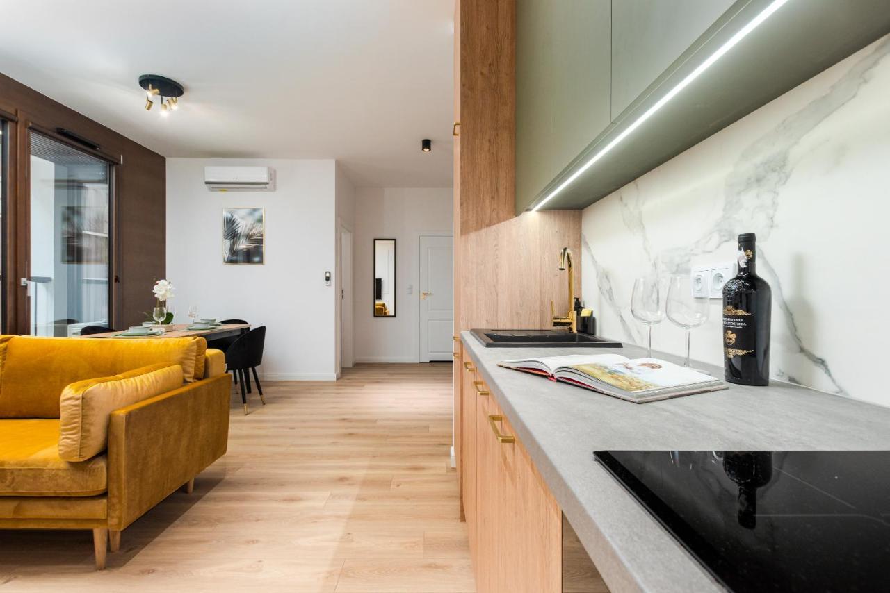 Bg Premium Apartments Browary Warszawskie Varşova Dış mekan fotoğraf